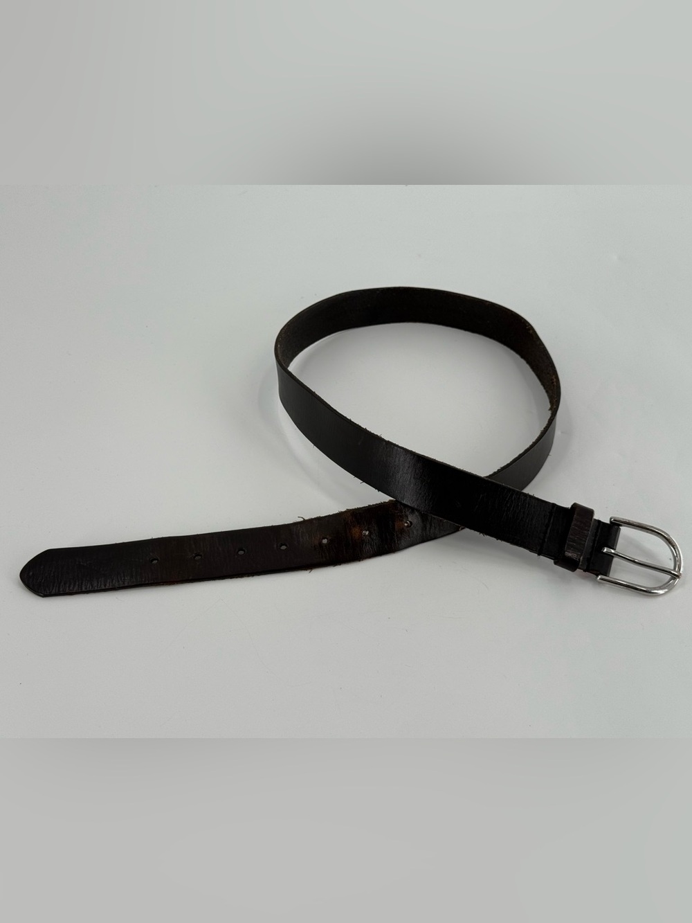 Vintage Very Worn Black Leather Belt 34 - Picture 2 of 8